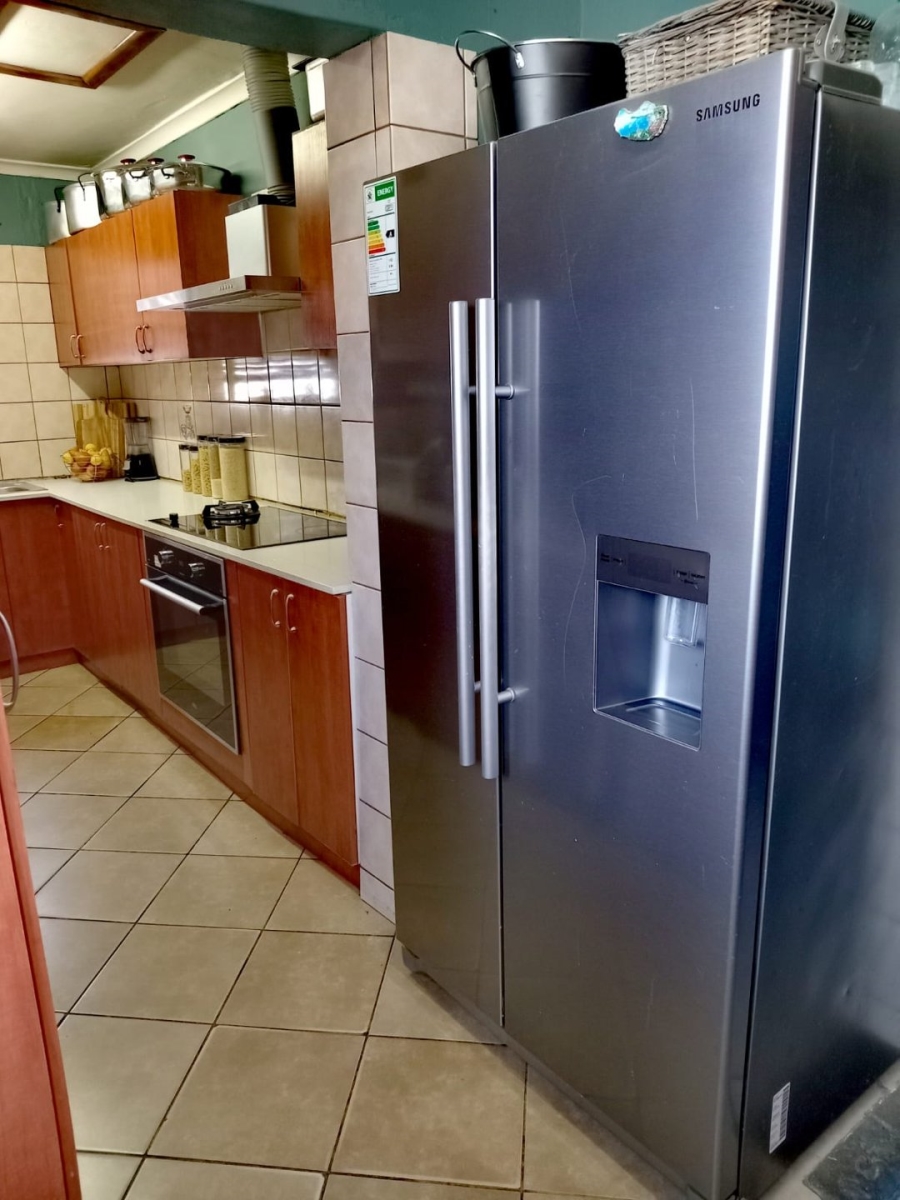 3 Bedroom Property for Sale in Forest Village Western Cape